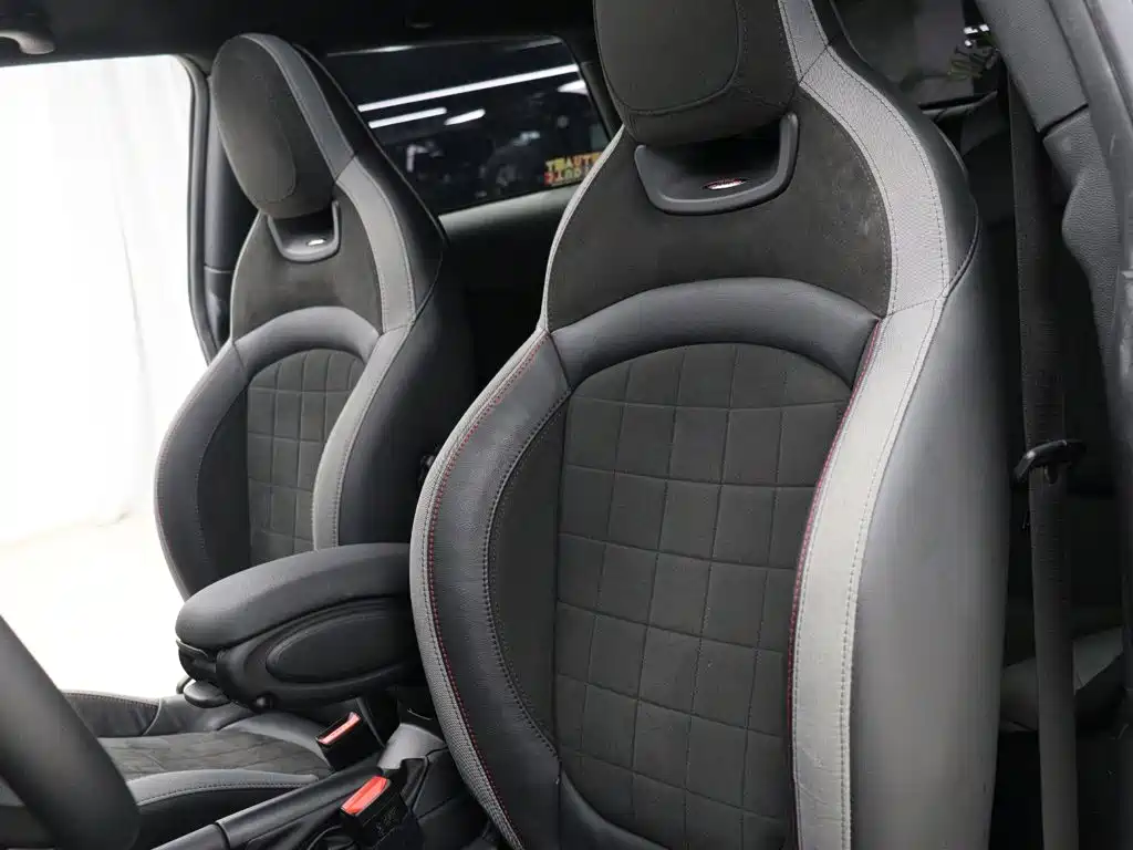 MINI Mini JCW — миниатюра 3