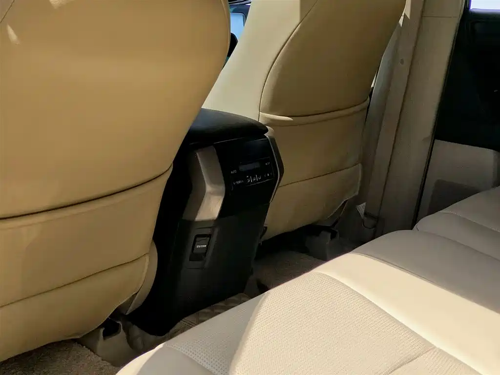 Toyota Land Cruiser Prado 2013 4.0L