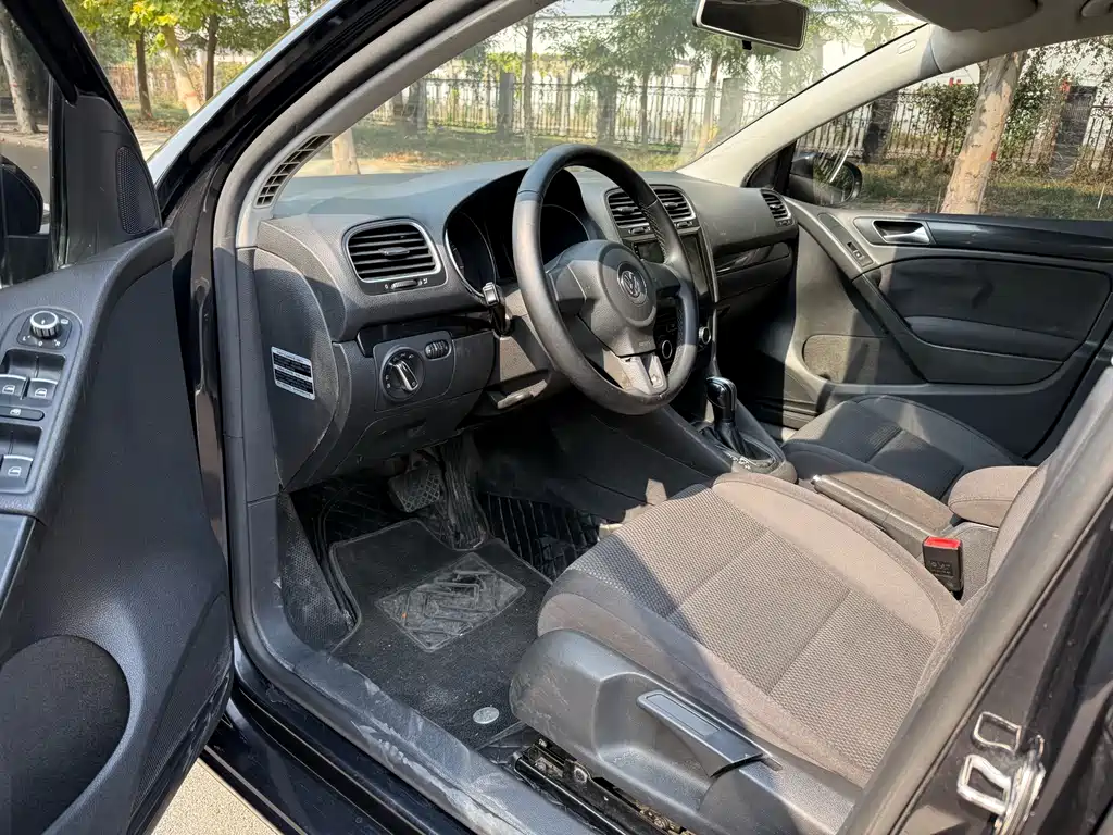 Volkswagen Golf — миниатюра 9