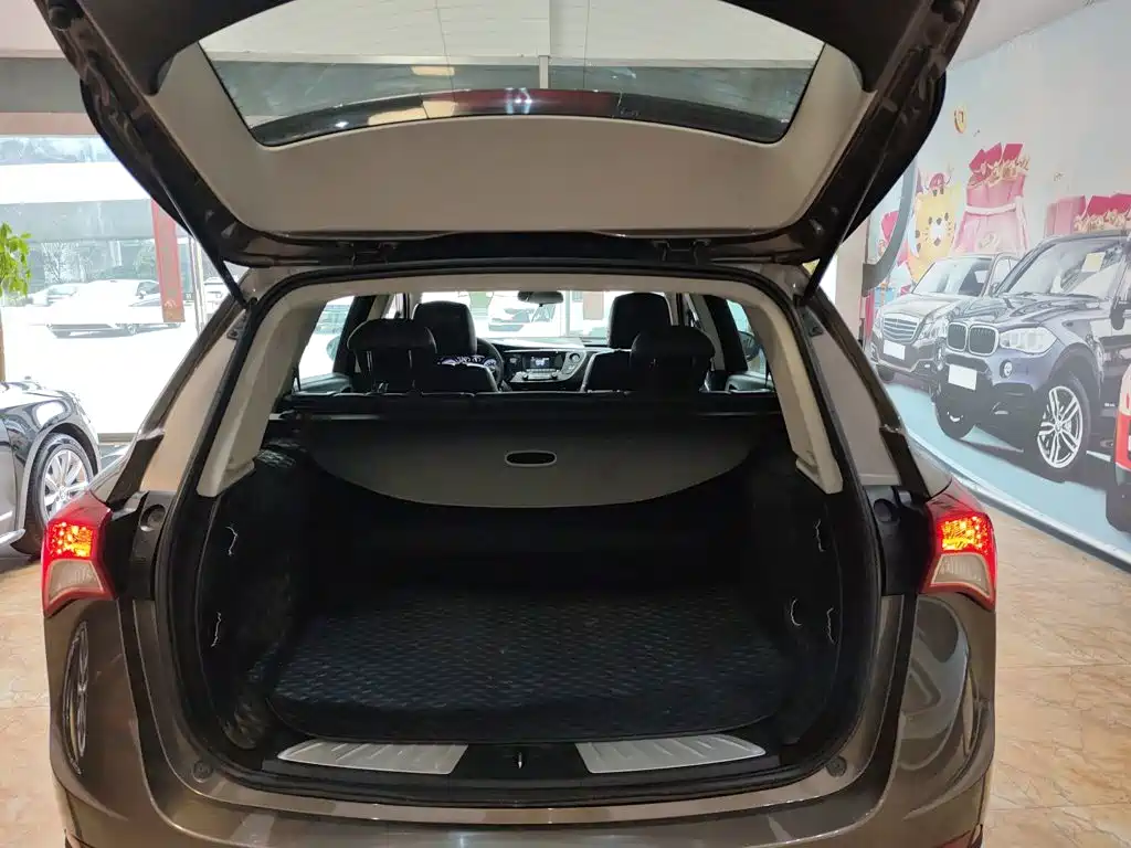 Buick Envision Plus — миниатюра 15