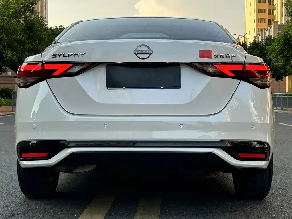 Nissan Sylphy — миниатюра 5