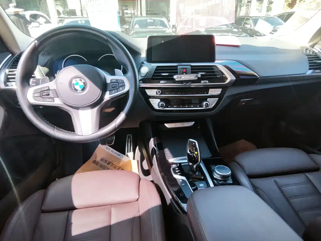 BMW X3 — миниатюра 11