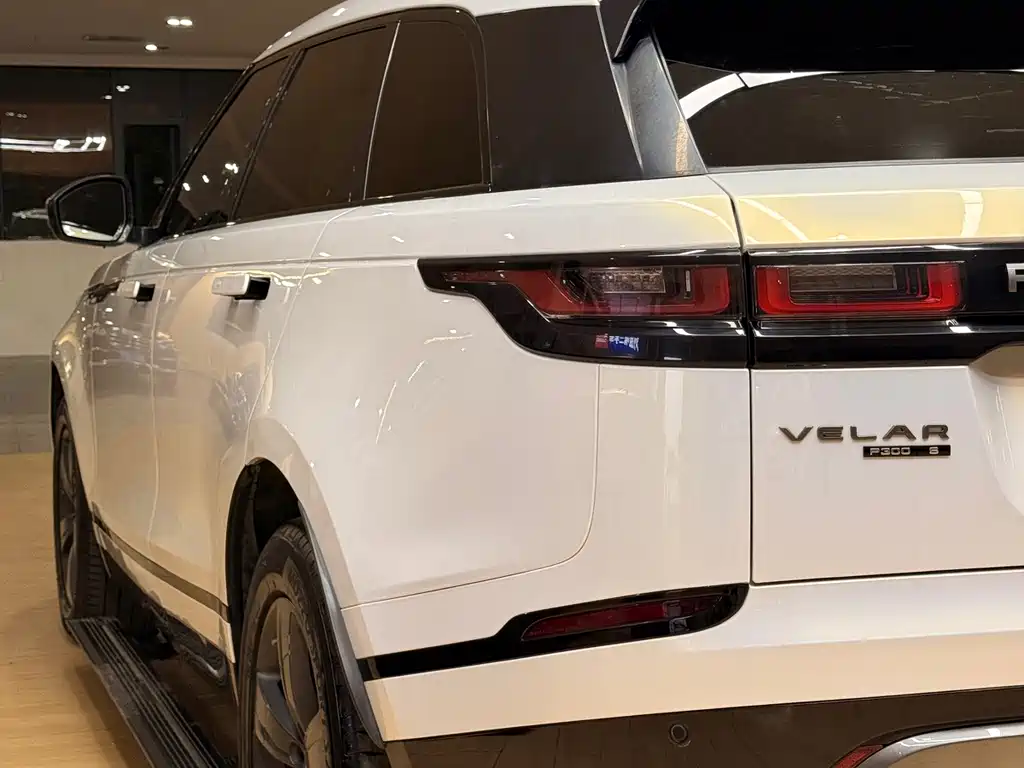 Land Rover Velar — миниатюра 6