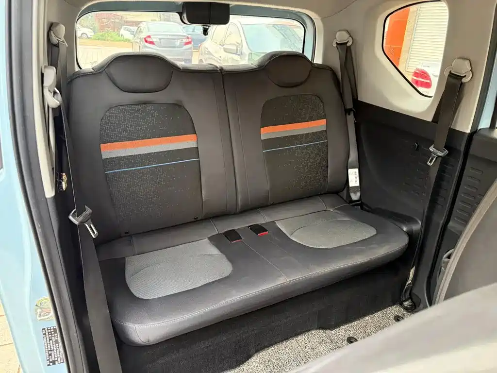 Wuling MINIEV — миниатюра 7