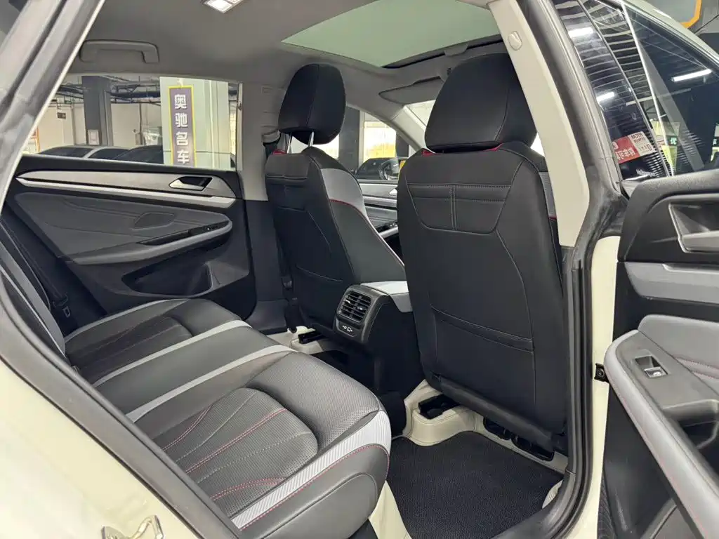 Volkswagen Lamando — миниатюра 10