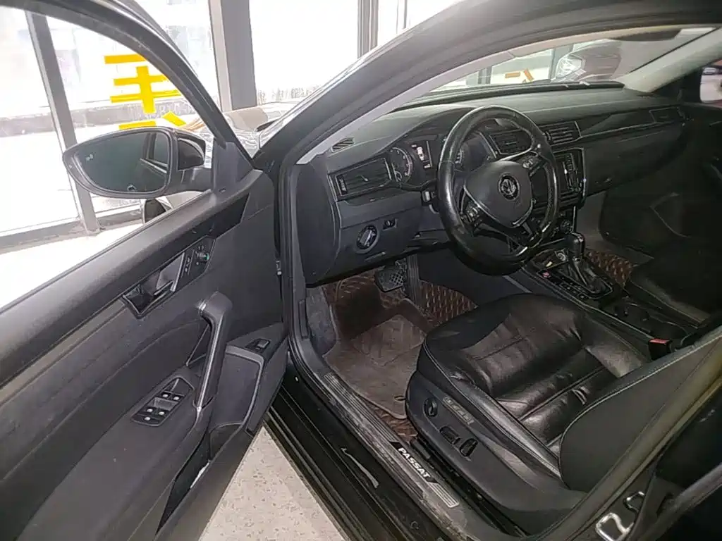 Volkswagen Passat — миниатюра 21
