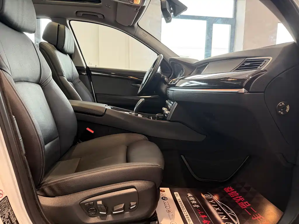 BMW 5 Series GT — миниатюра 13