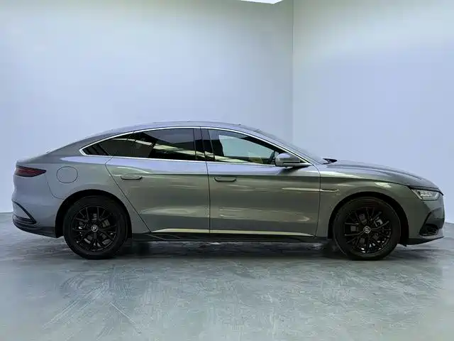 BYD Han — миниатюра 5