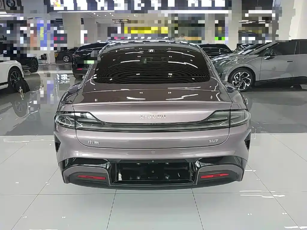 Xiaomi SU7 — миниатюра 6