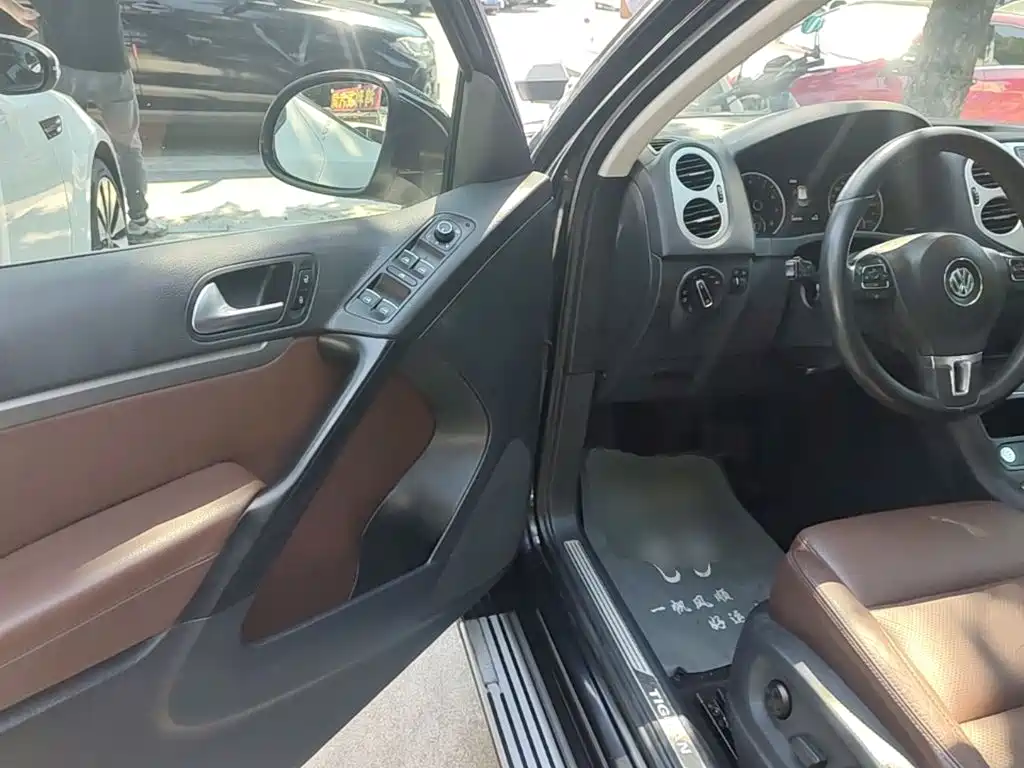 Volkswagen Tiguan — миниатюра 16
