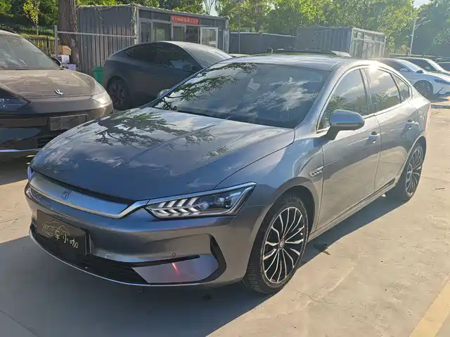 2022 BYD Qin