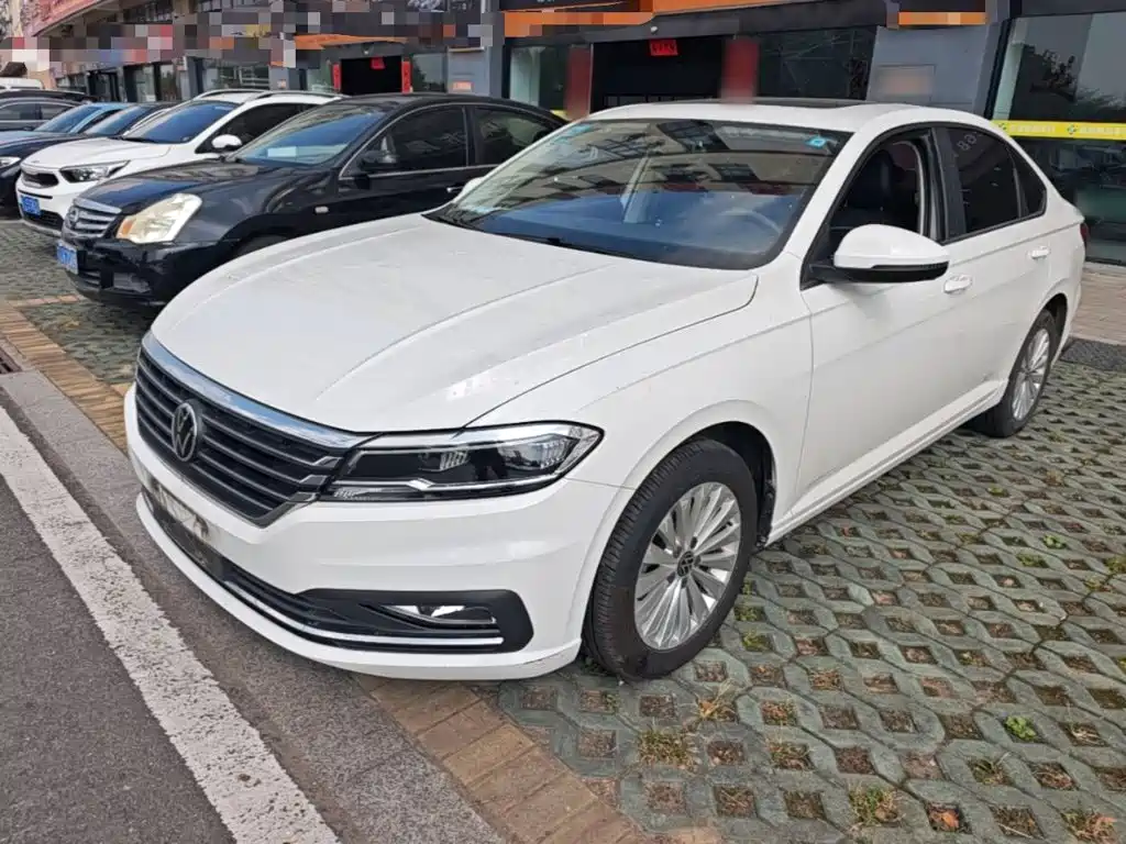 Volkswagen Lavida — миниатюра 2