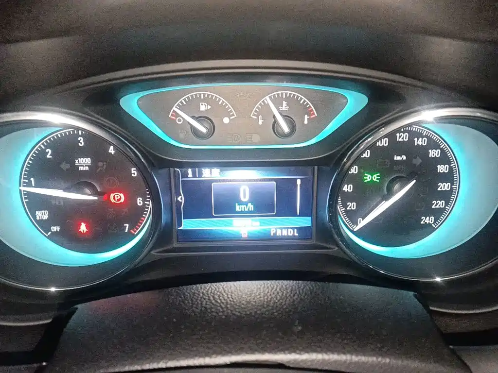 Buick Envision Plus — миниатюра 12