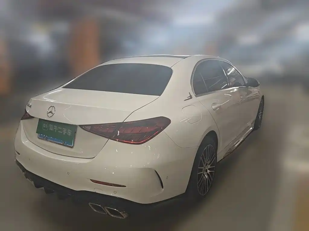 Mercedes-Benz C-Class — миниатюра 6
