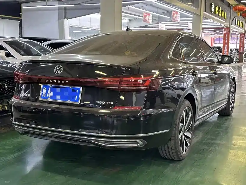 Volkswagen Passat — миниатюра 3