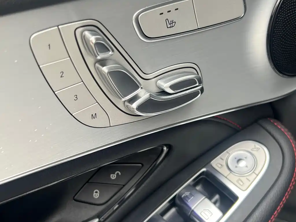 Mercedes-Benz GLC AMG — миниатюра 17