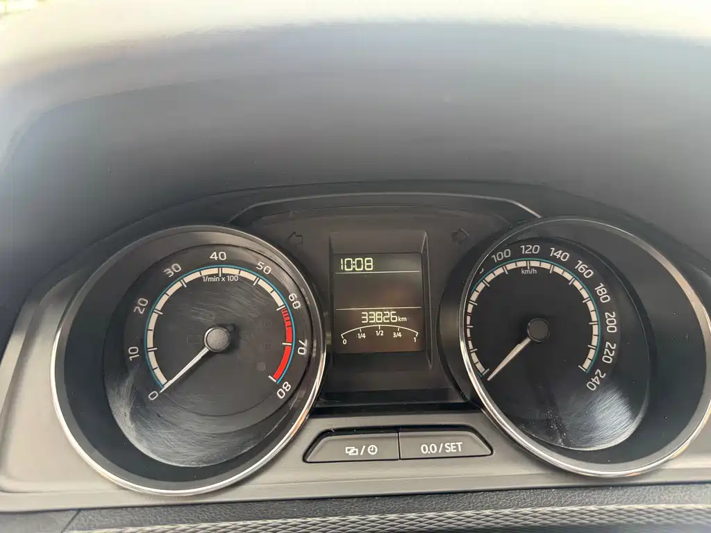 Skoda Kamiq 1.5L Auto Comfort Enjoy Edition, фото 10