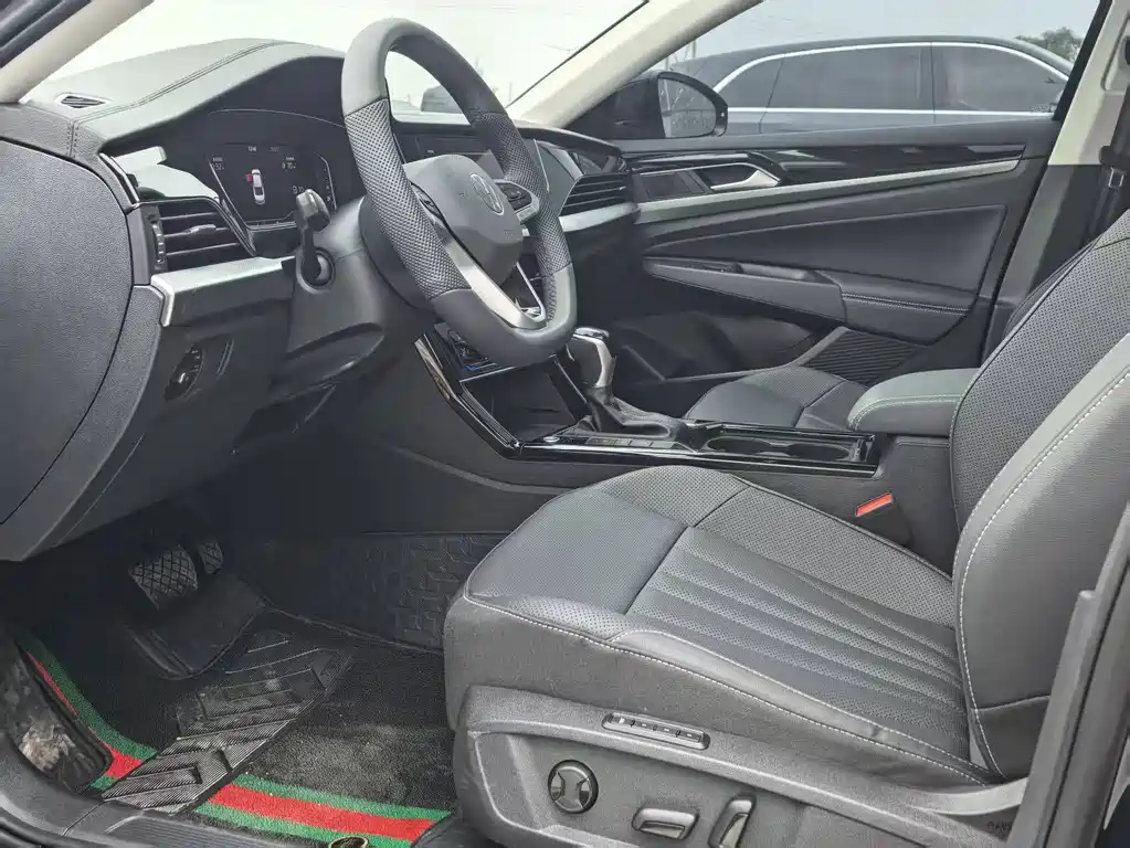 Volkswagen Passat — миниатюра 4
