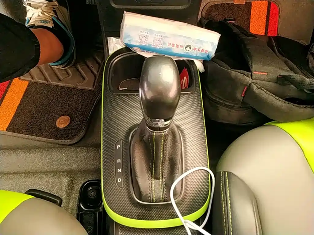Roewe Clever — миниатюра 14