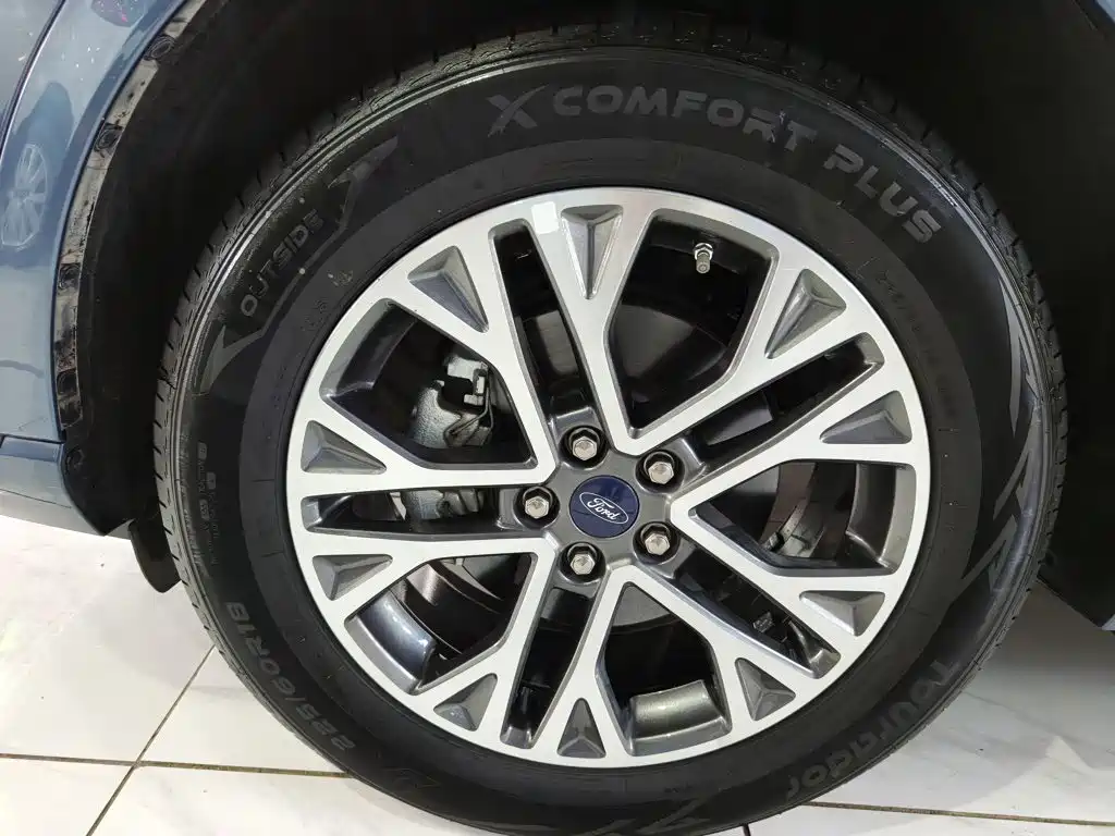 Ford Escape — миниатюра 23