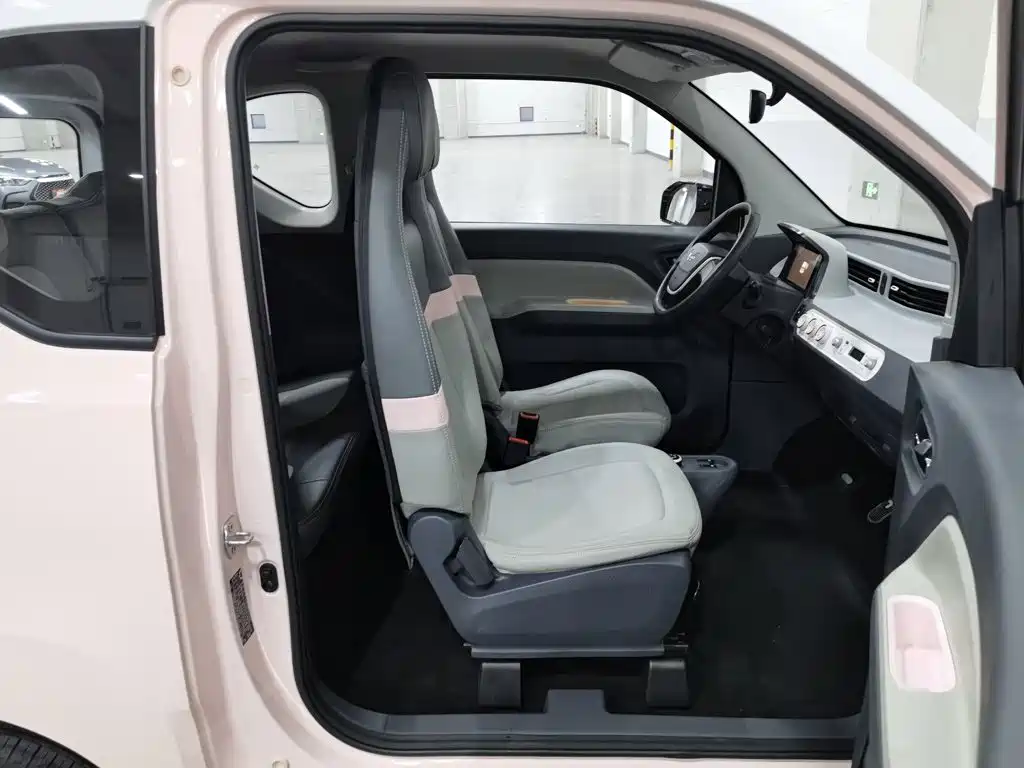 Wuling MINIEV — миниатюра 23