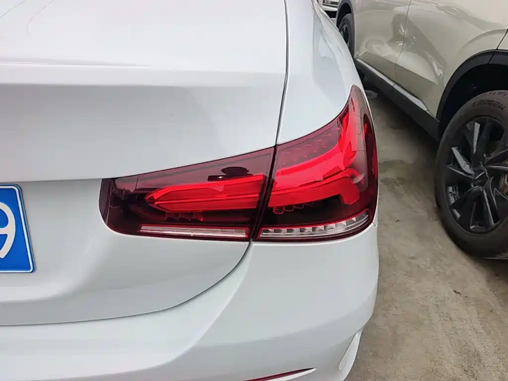 Mercedes-Benz A-Class — миниатюра 8