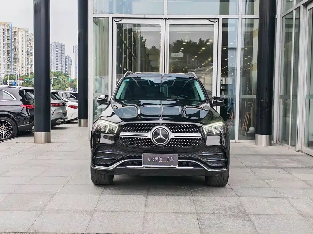Mercedes-Benz GLE (Import) — миниатюра 2