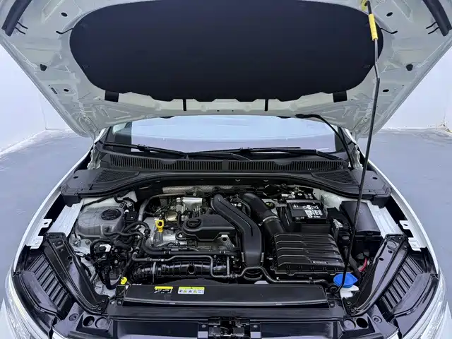 Volkswagen Sagitar — миниатюра 18