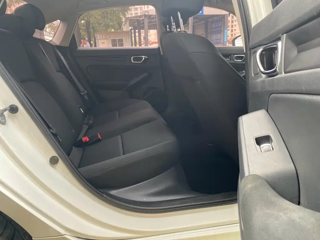 Honda Civic 2022 180TURBO CVT