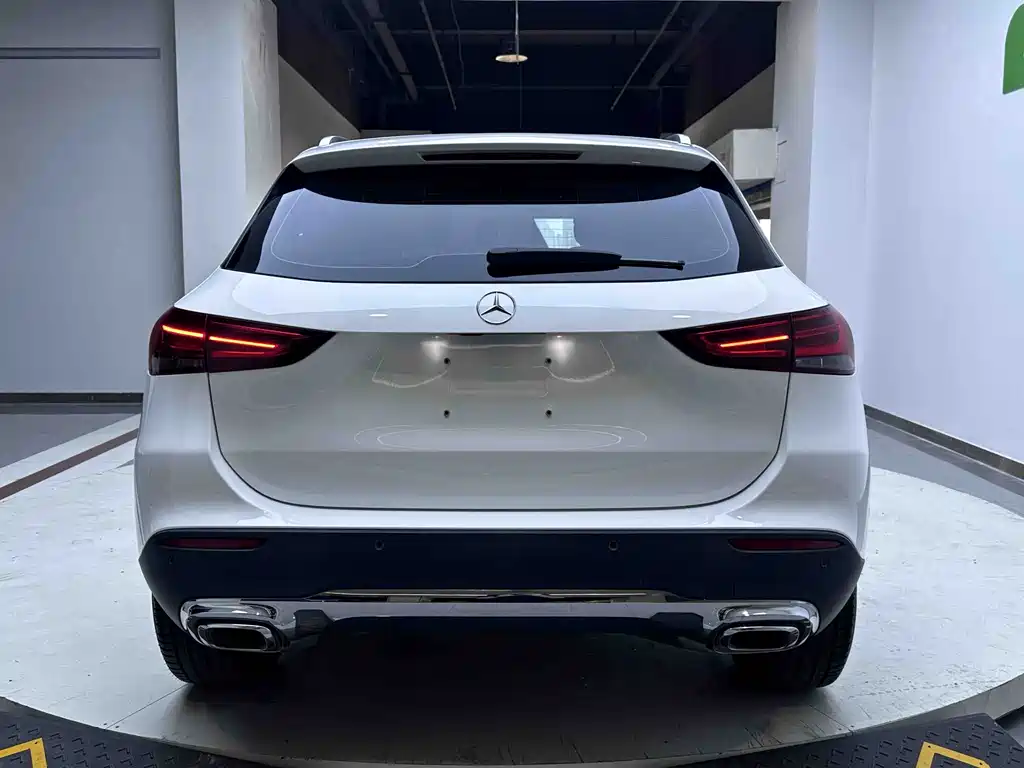 Mercedes-Benz GLA — миниатюра 4