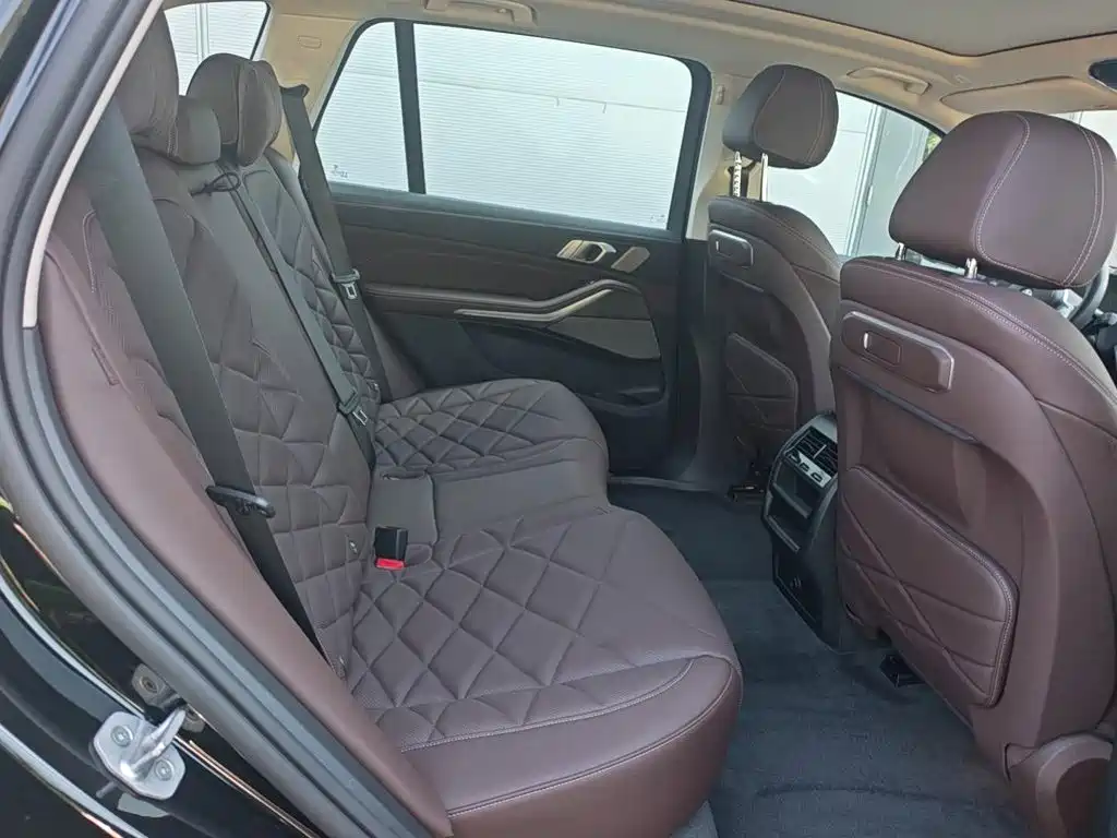 BMW X5 — миниатюра 11