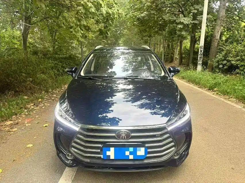 BYD MAX — миниатюра 2