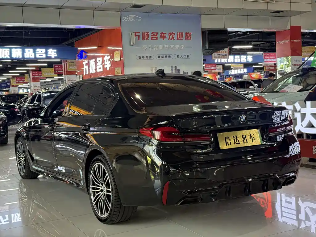 BMW 5 Series 5 2022 535Le M Sport