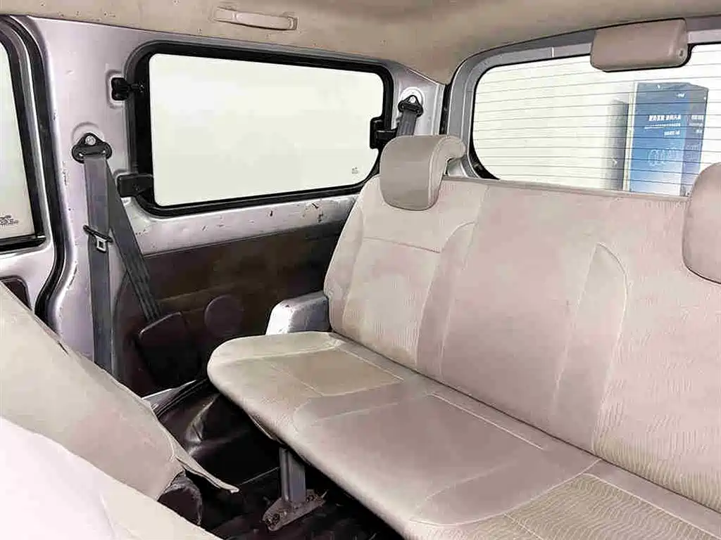 WULING WULING RONGGUANG V