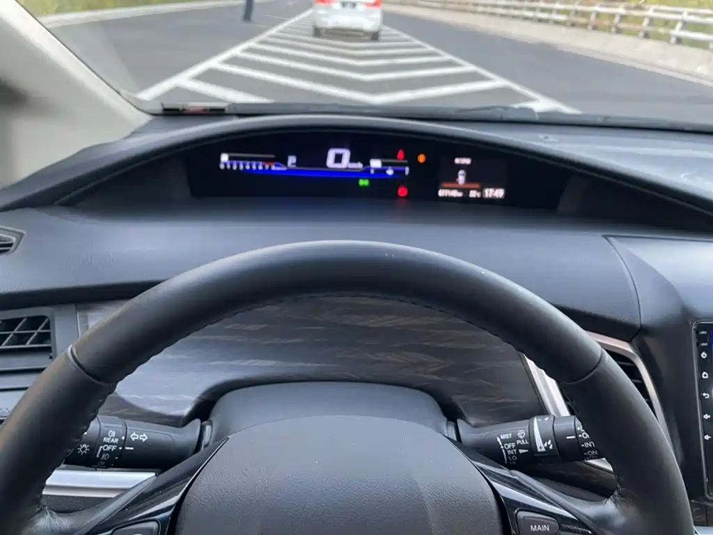 Honda Jade — миниатюра 4