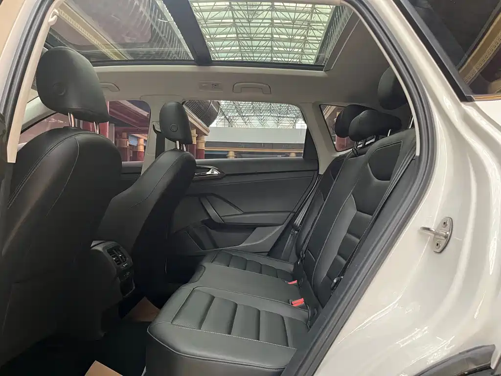Volkswagen Tharu — миниатюра 7