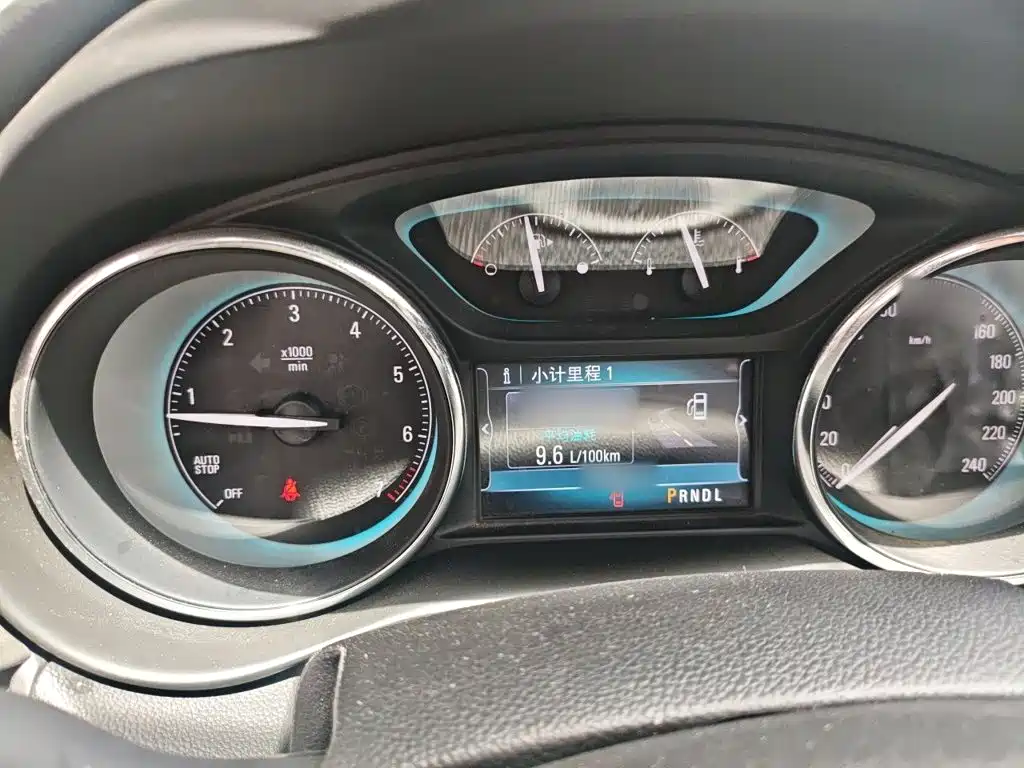 Buick Envision Plus — миниатюра 4