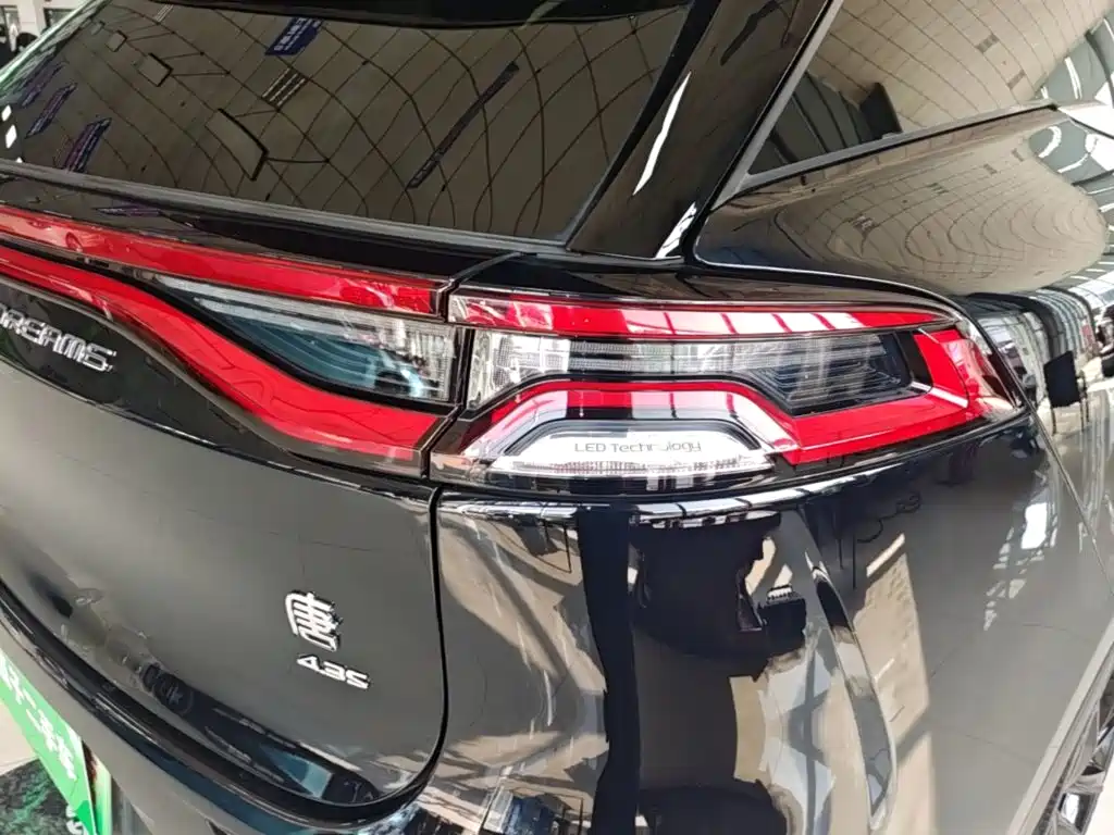 BYD Tang New Energy — миниатюра 8