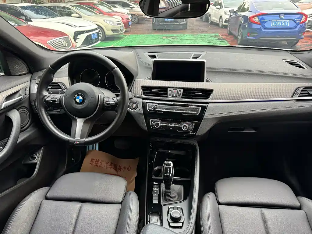 BMW X2 (Import) — миниатюра 11
