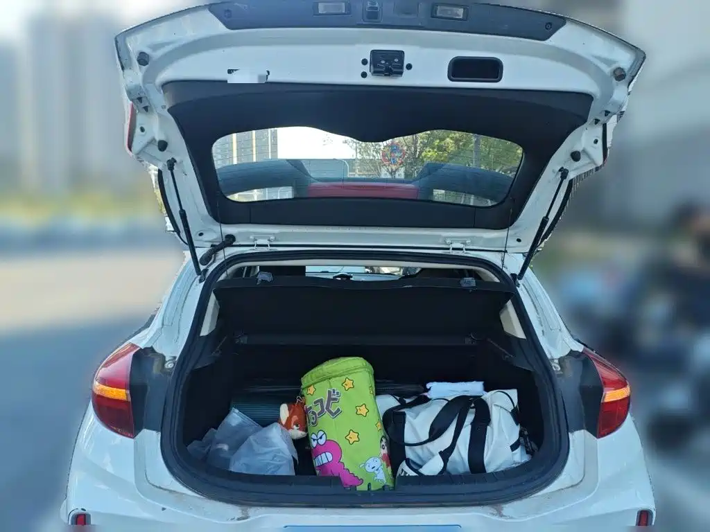Geely Emgrand GS — миниатюра 20