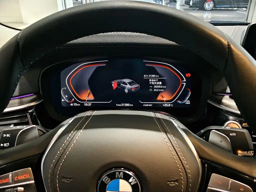 BMW 5 Series — миниатюра 10