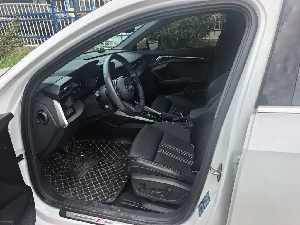Audi A3 — миниатюра 11