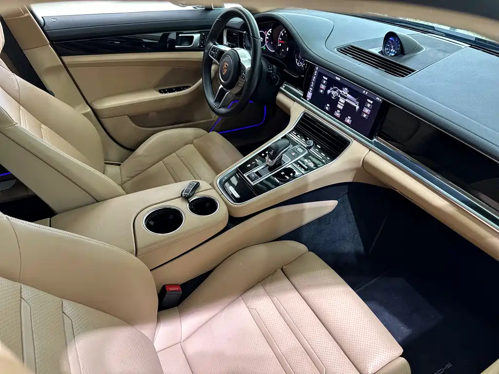 Porsche Panamera — миниатюра 26