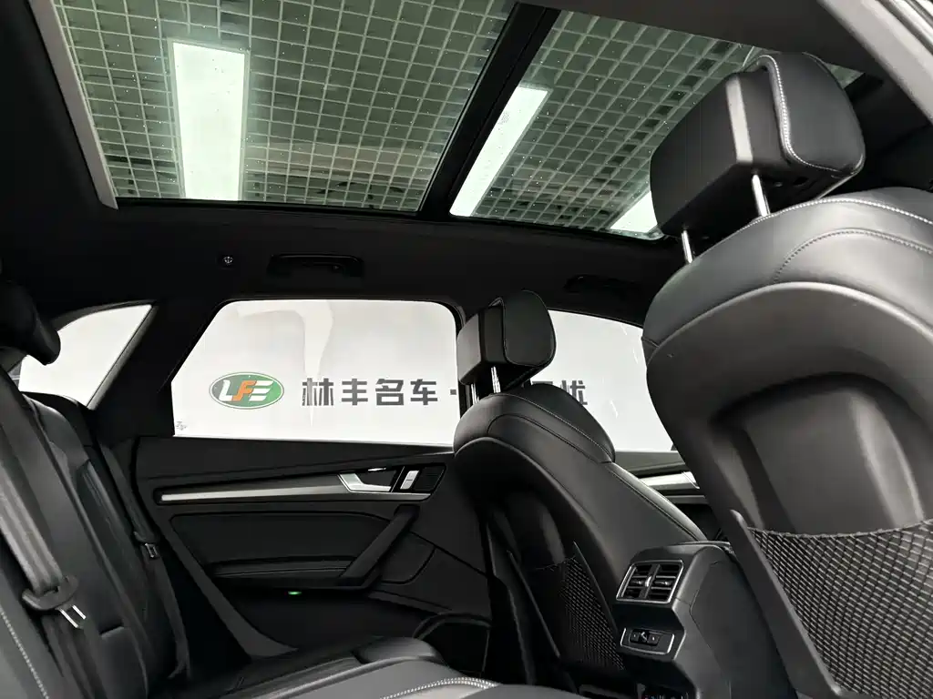 Audi Q5L — миниатюра 29