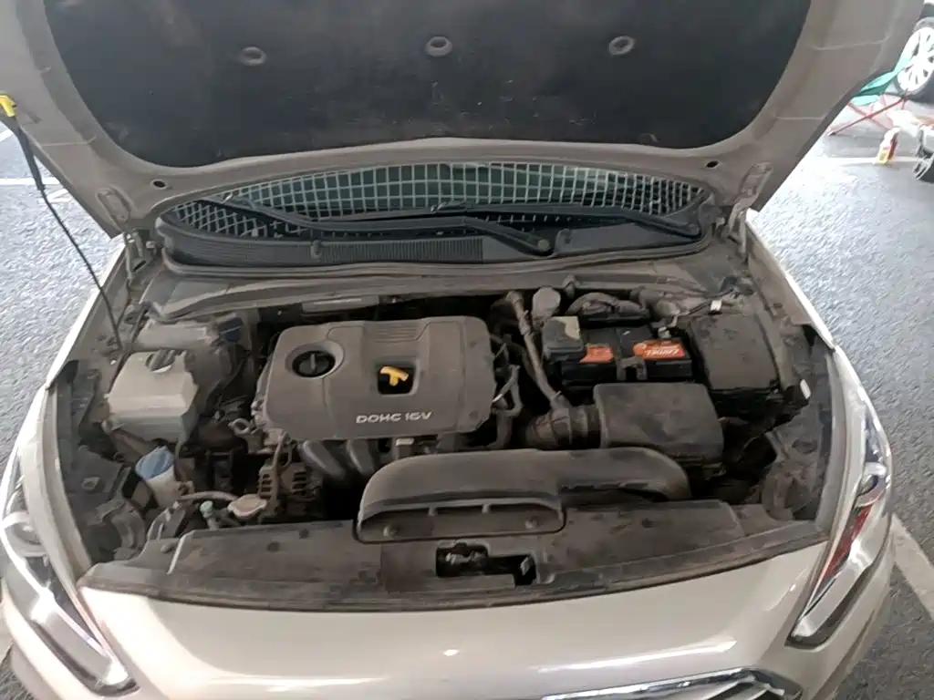 Hyundai Mistra — миниатюра 20