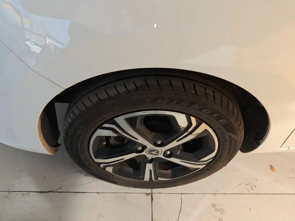 Changan Benben E-Star — миниатюра 23