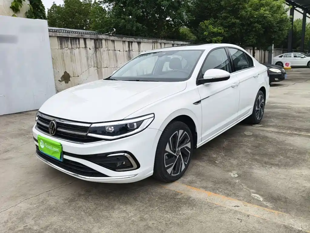 Volkswagen Bora — миниатюра 2