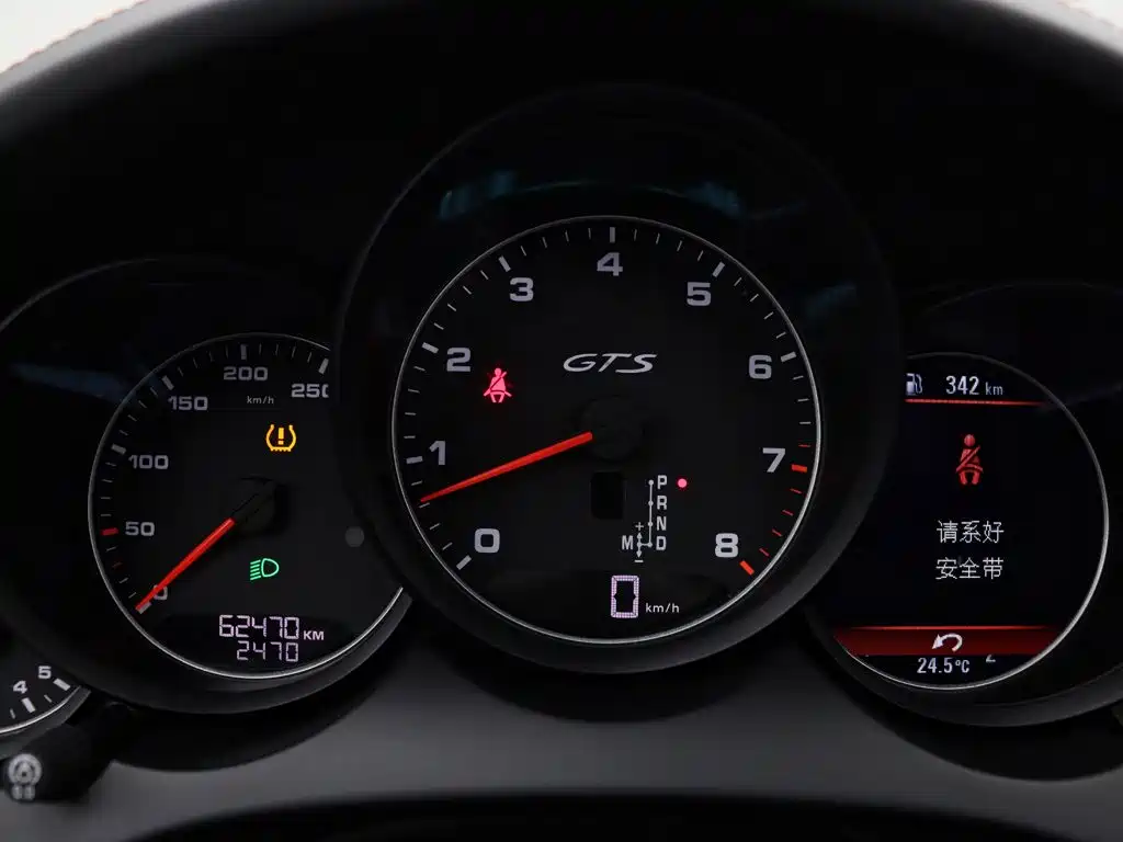 Porsche Cayenne — миниатюра 25