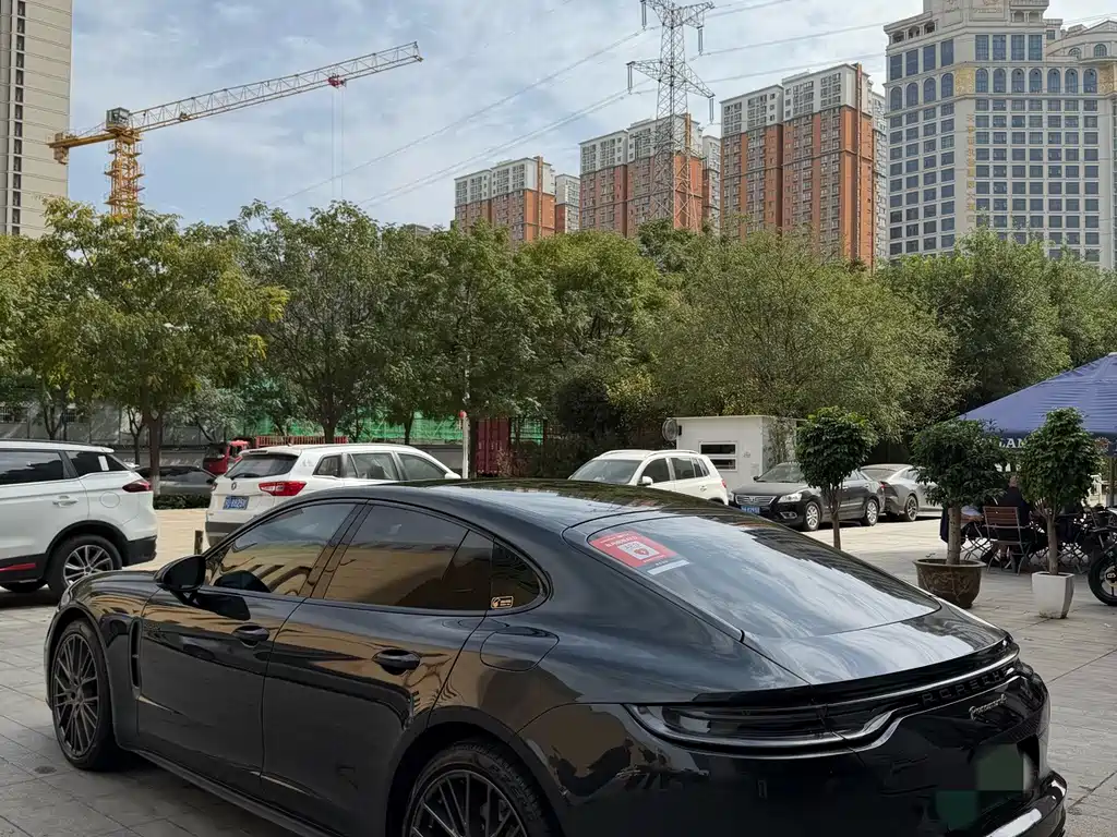 Porsche Panamera Hybrid — миниатюра 9