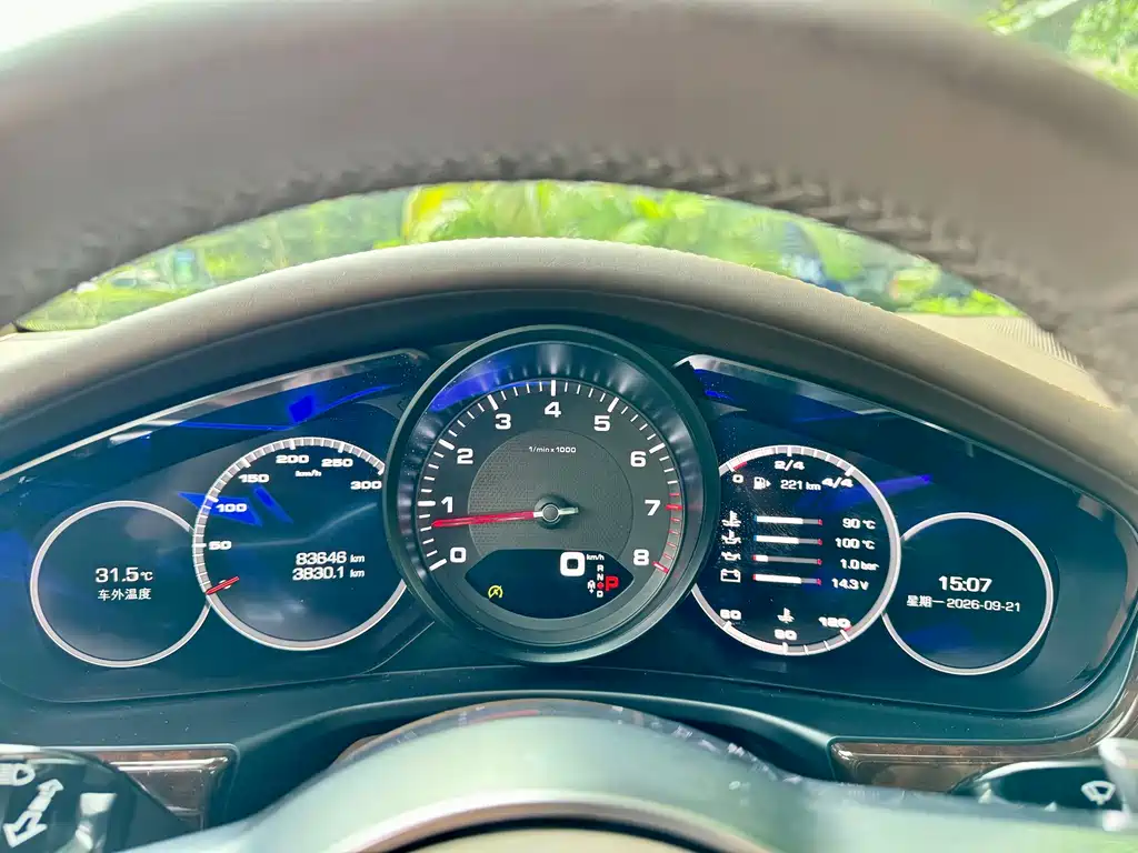 Porsche Panamera — миниатюра 4